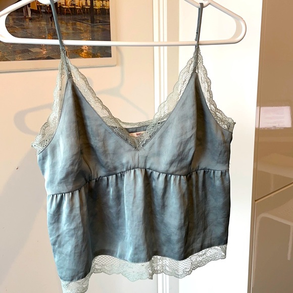 Top by Aritzia Size Small - Picture 1 of 4